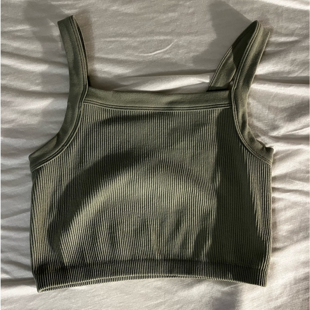 sage green cropped tank top
